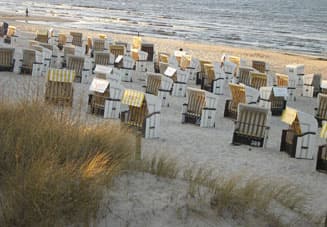 Ruhige Strandstimmung als Partnerseiten-Motiv
